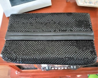 Whiting & Davis International Black Enamel Metal Mesh Envelope Hand Bag Purse With Leather Accent And Detachable Handle