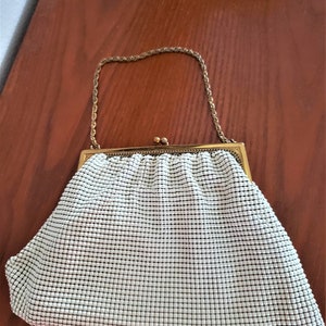 Whiting & Davis Co White Enamel Metal Mesh Hand Bag Purse With Chain Handle Brass Frame and Kiss Latch