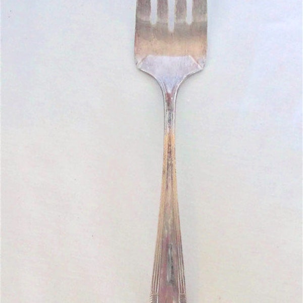 Wm A. Rogers Triple  (Oneida Ltd.) "Countess aka Baroness" Cold Meat Fork Silverplate circa 1929 No Monogram