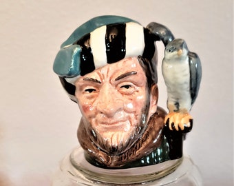 Miniatyr 2 5/8" Royal Doulton karaktärsmugg eller kanna D6547 - Falconern