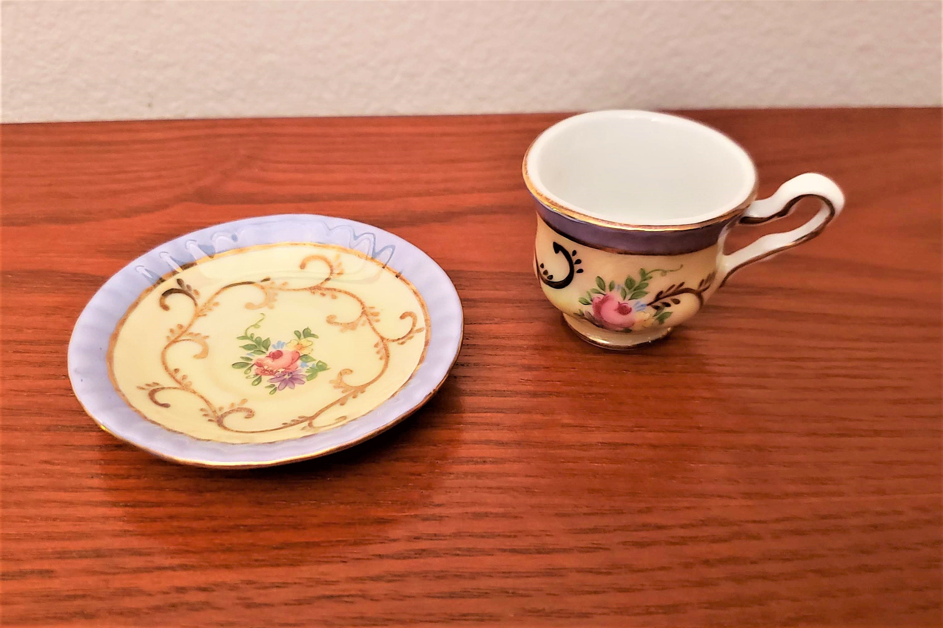 Finest Porcelain Past Times Handpainted Yellow and Lavender