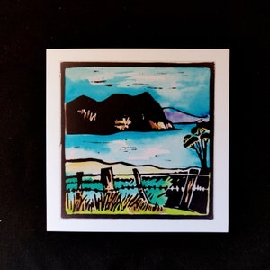 Hellfire Bluff (Cape Bernier) Tasmânia - cartão de felicitações em linoprint