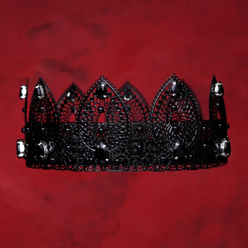 Halloween costume, crown performance black crown PARIS Black Evil Crown Women baroque crown tiara Gothic dark queen queen crown