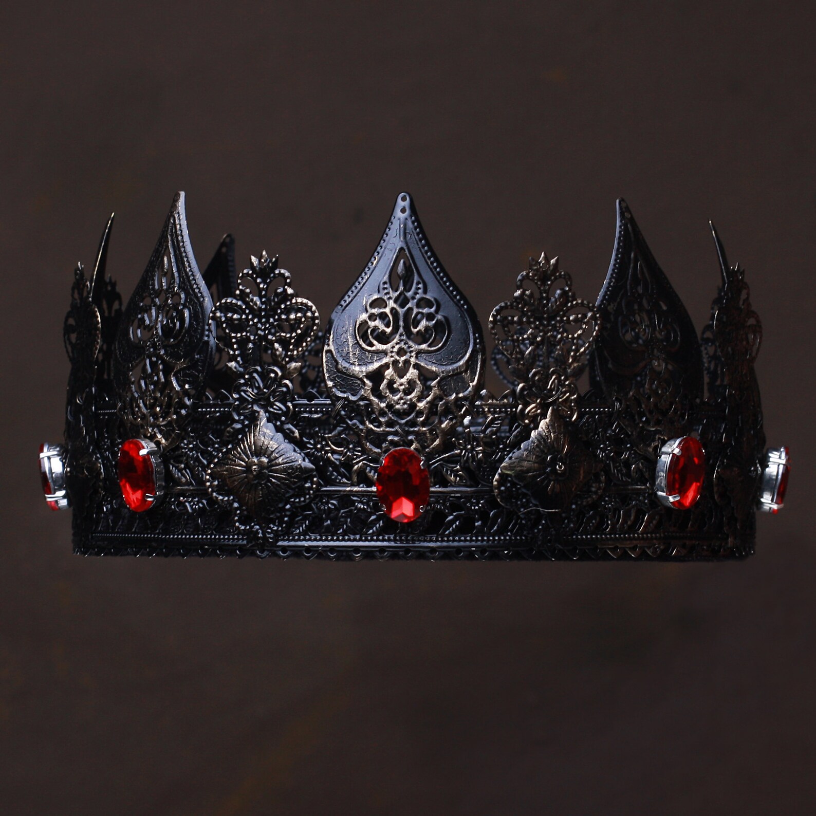 Couronne noire de roi rouge couronne gothique noire couronne Etsy