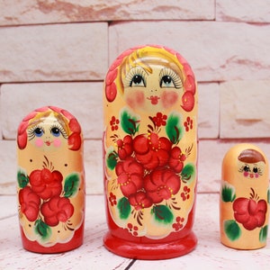 Poupée gigogne classique ukrainienne Poupée gigogne peinte à la main 4&#39;&#39; 5 Pièces Matriochka faite à la main