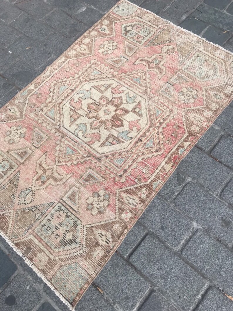 5 ft 2 in x 3 ft 3 in 157 x 100 cm Anatolian Rug Hand Etsy