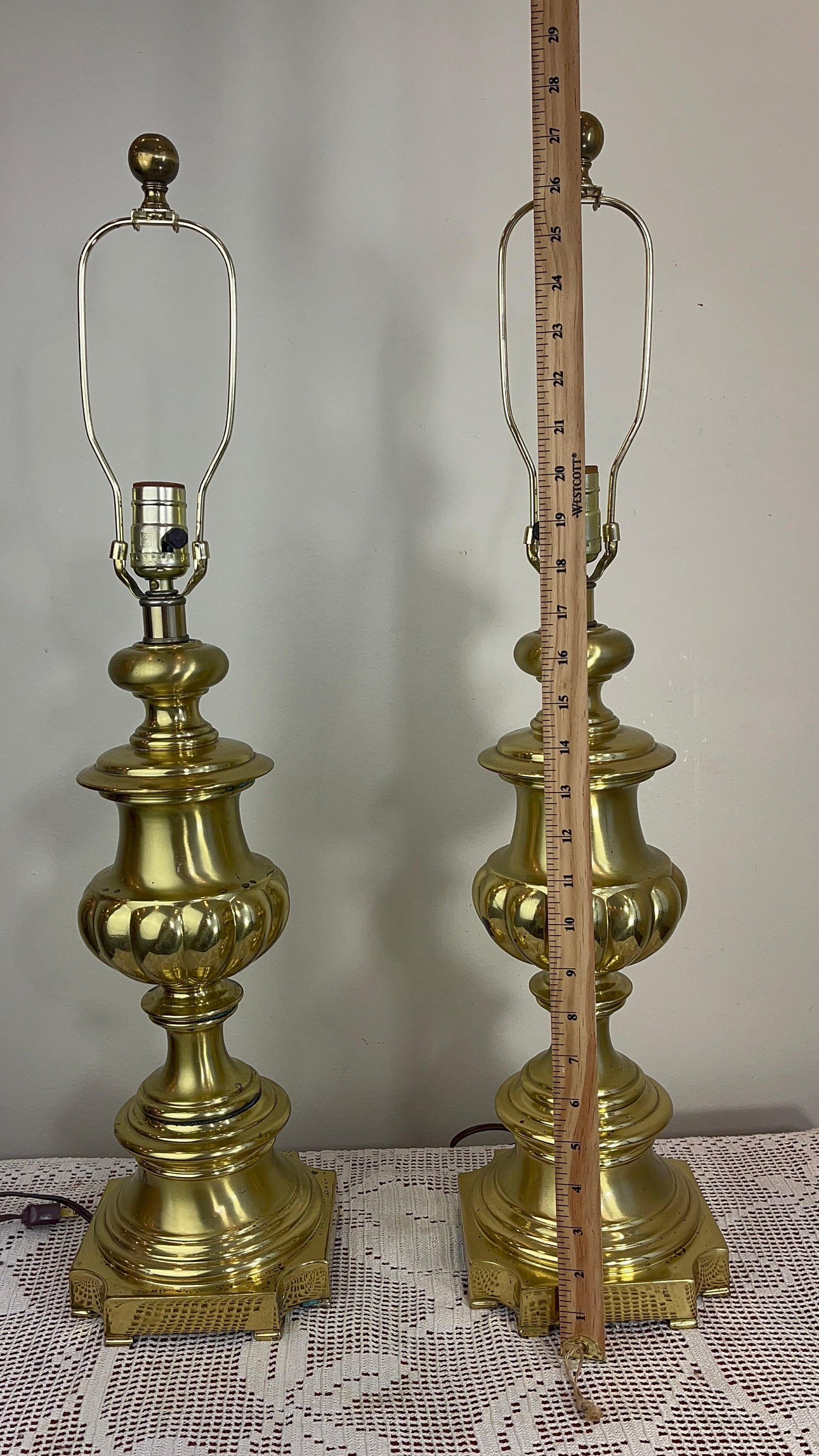 Vintage Stiffel Style Brass Table Lamp | Hollywood Regency Style