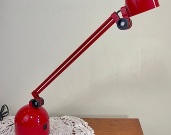 Vintage red metal accent lamp || stable base and movable shade and arm || Vintage desk lamp || Office lamp | articulate lamp | red lamp