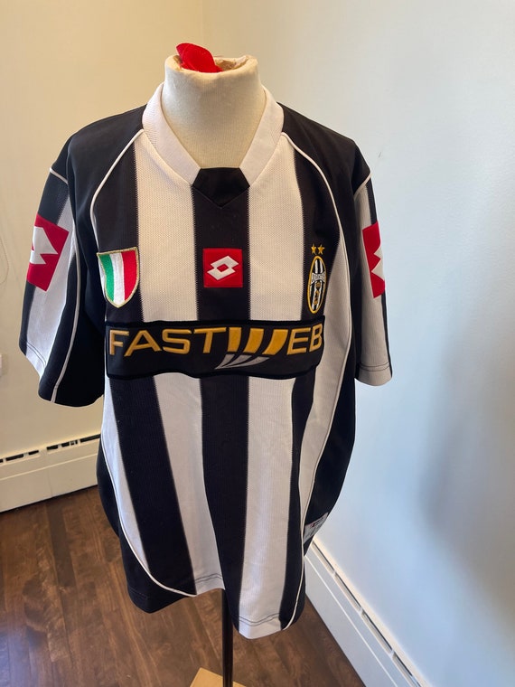 Vintage LOTTO Juventus F.C. soccer jersey | jersey
