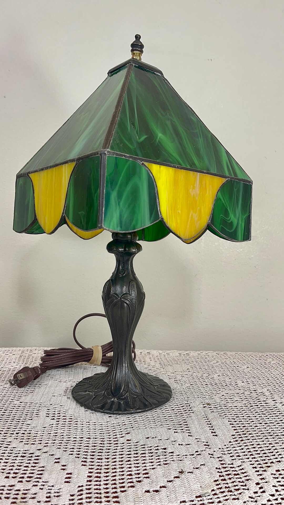 Vintage Stained Glass Brass Table Top Lamp Vintage Accent Lamp Stained
