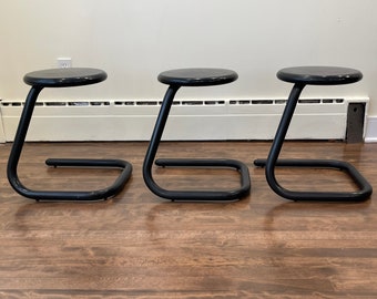 Part of set 0530 | Black metal tubular Paperclip stools | VINTAGE | 18’’ Height  — PAPERCLIP NO.3 of the 3 choices | stool | bench
