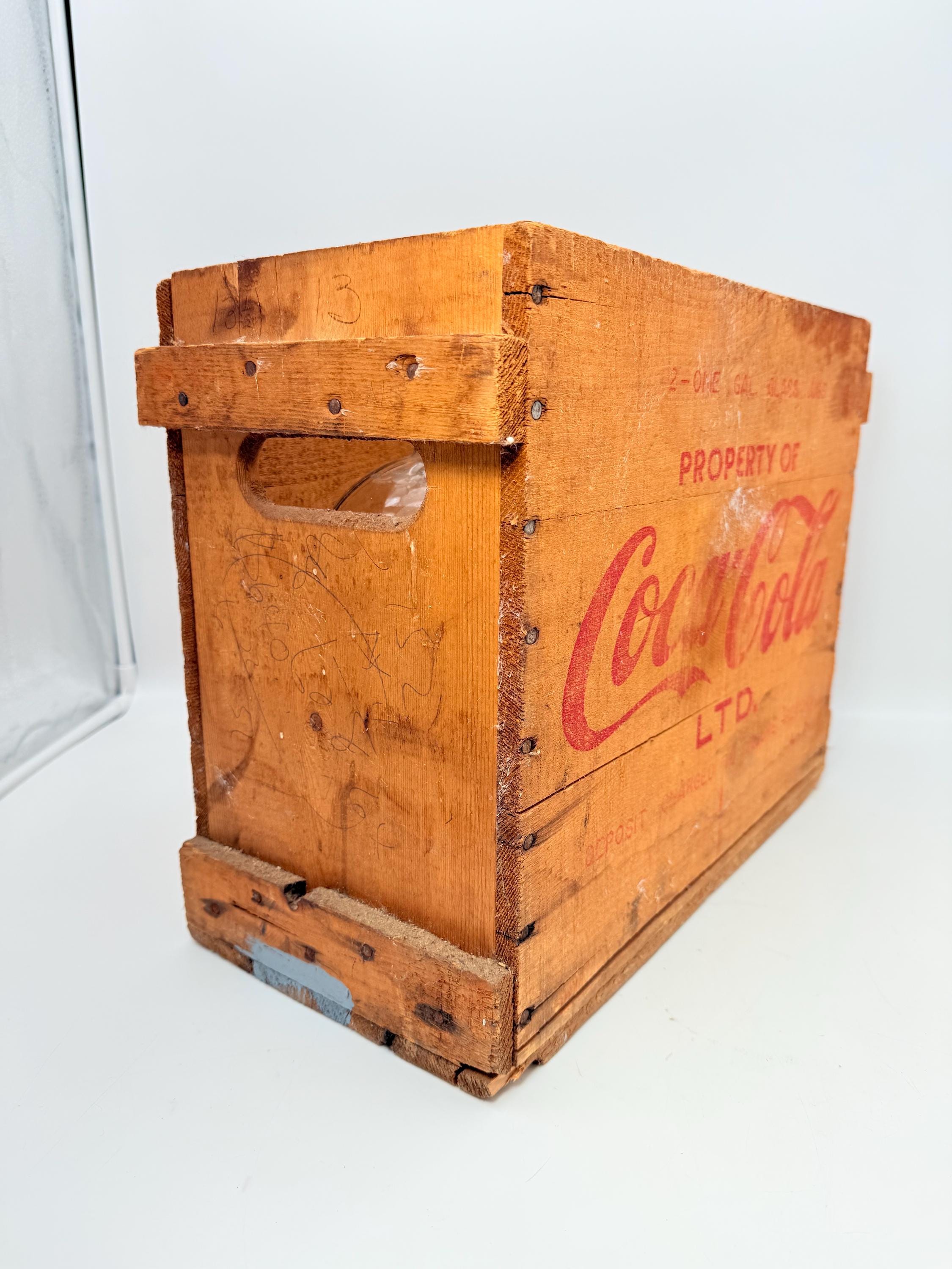 Vintage Coca-cola Wooden Crate With Glass Jugs - Coke Memorabilia