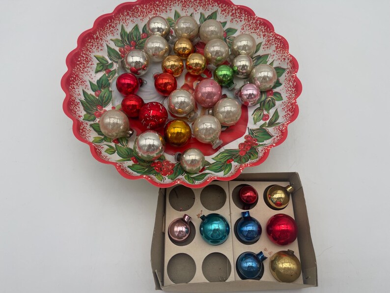 34x Mismatched Small Round Christmas Tree Glass Ornaments Round Glass