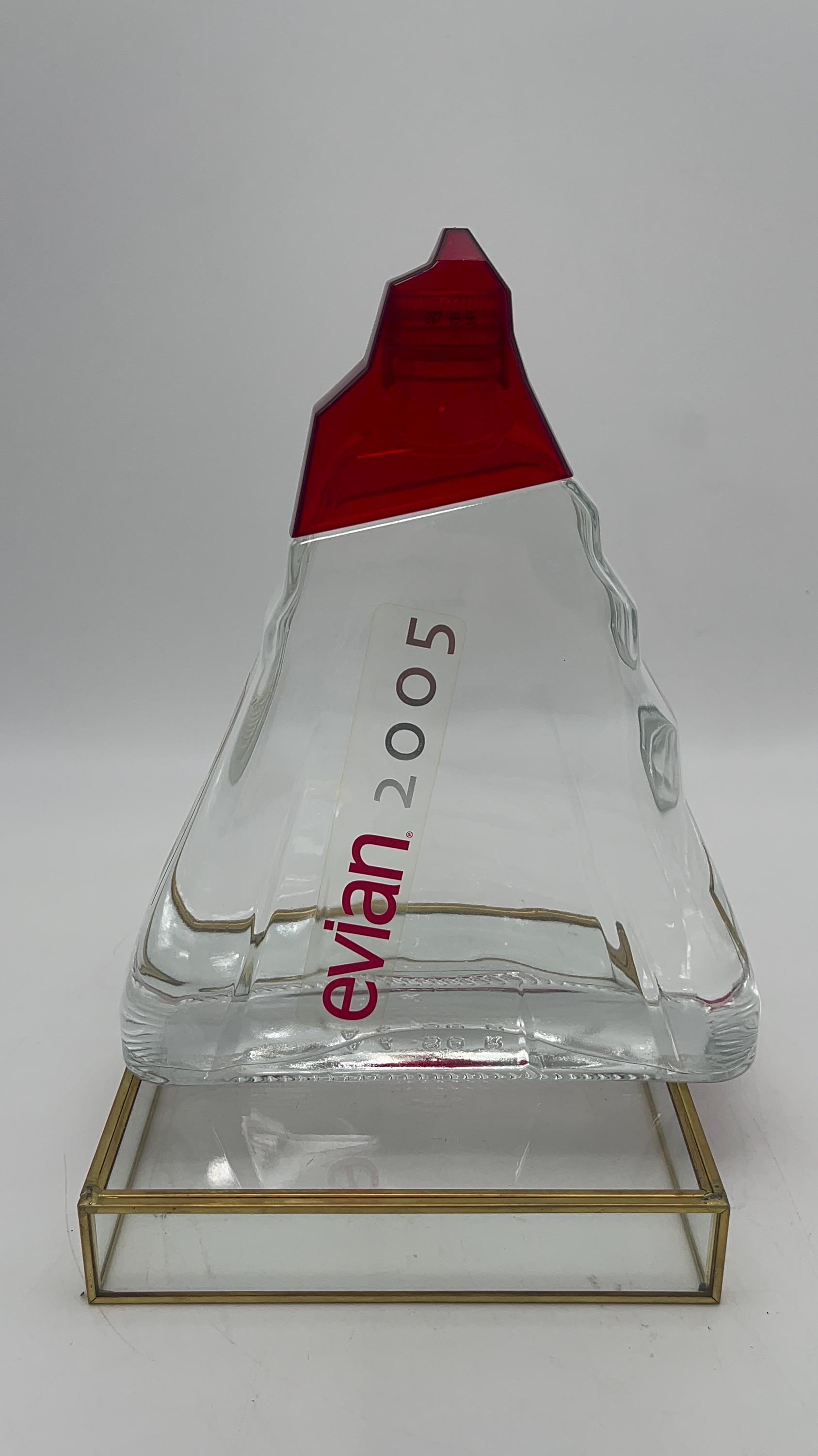 Collection Bouteilles Evian 2005 – Édition Limitée – 1 L – Jamais Ouvertes