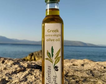 Greek Gift Box, 250 ml Greek Olive Oil, Wild Thyme, Wild Oregano Herb, Sea Salt Dried Greek, Handmade Gift for Cooking Lovers, Vegan Diet