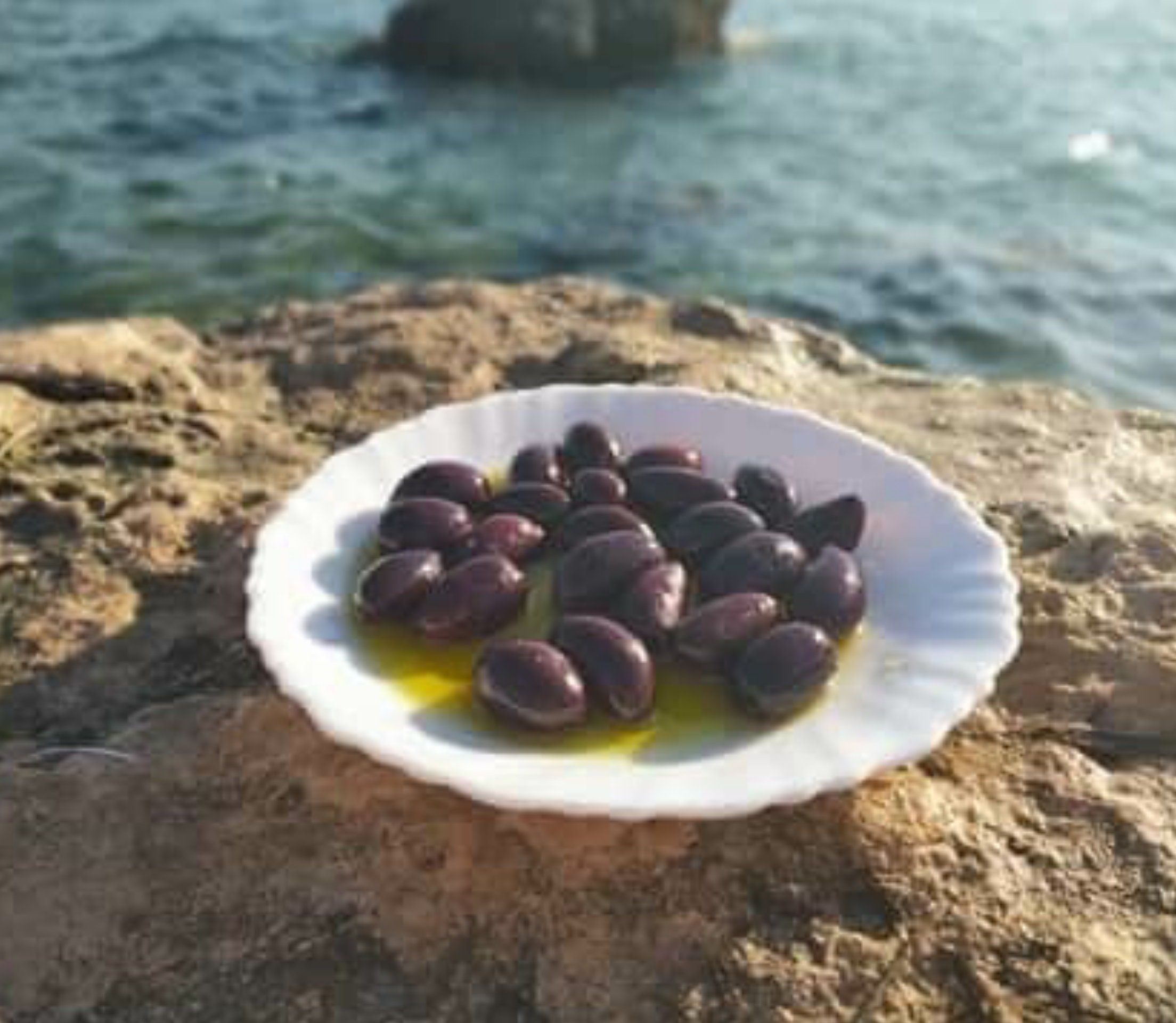Kalamata Olives in Greek Olive Oil, Mediterranean Diet,vegan Nutrition