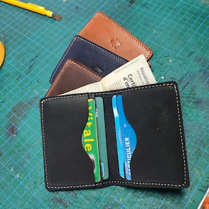 Porte cartes fait en Dordogne