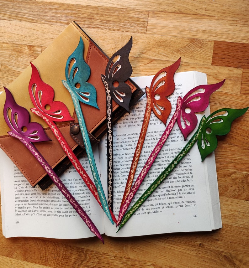 Vegetable-tanned leather butterfly bookmark image 1