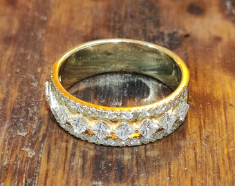 トリプルロウエタニティリング、14Kイエローゴールドハーフエタニティウェディングバンド、バレンタインギフト