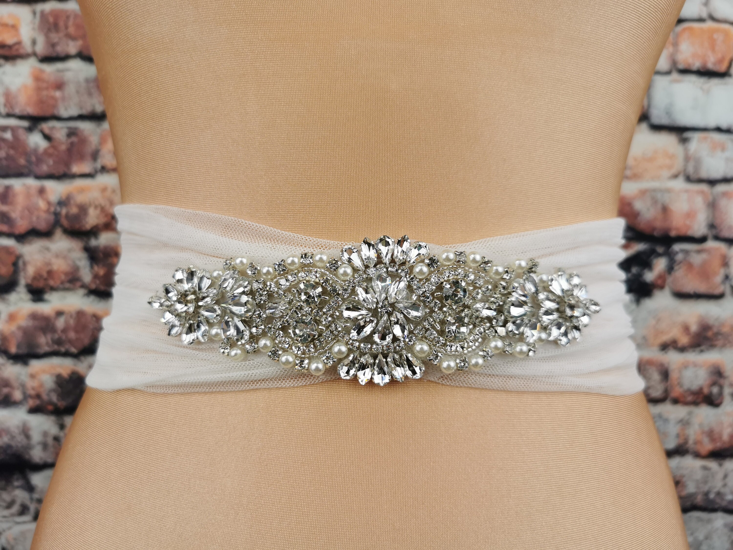 Wedding Dress Belt, Bridal Belt, Crystal and Pearls Appliqué Belt Wedding Dress Belt, Bridal Belt, Crystal and Pearls Appliqué Belt