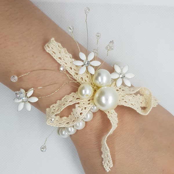 Fleur de perle de cristal de corsage de poignet avec bracelet de perle -Fleurs de main parfaitement pour les mariées, cadeau pour les demoiselles d’honneur, invités de mariage ou proms