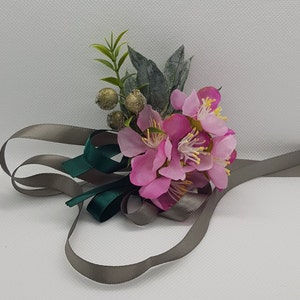 Wrist Corsage Fabric Flower Artificial Leaf with Satin Ribbon-Hand Flowers perfectly for Brides,Gift for Bridesmaids,Wedding Guests or Proms