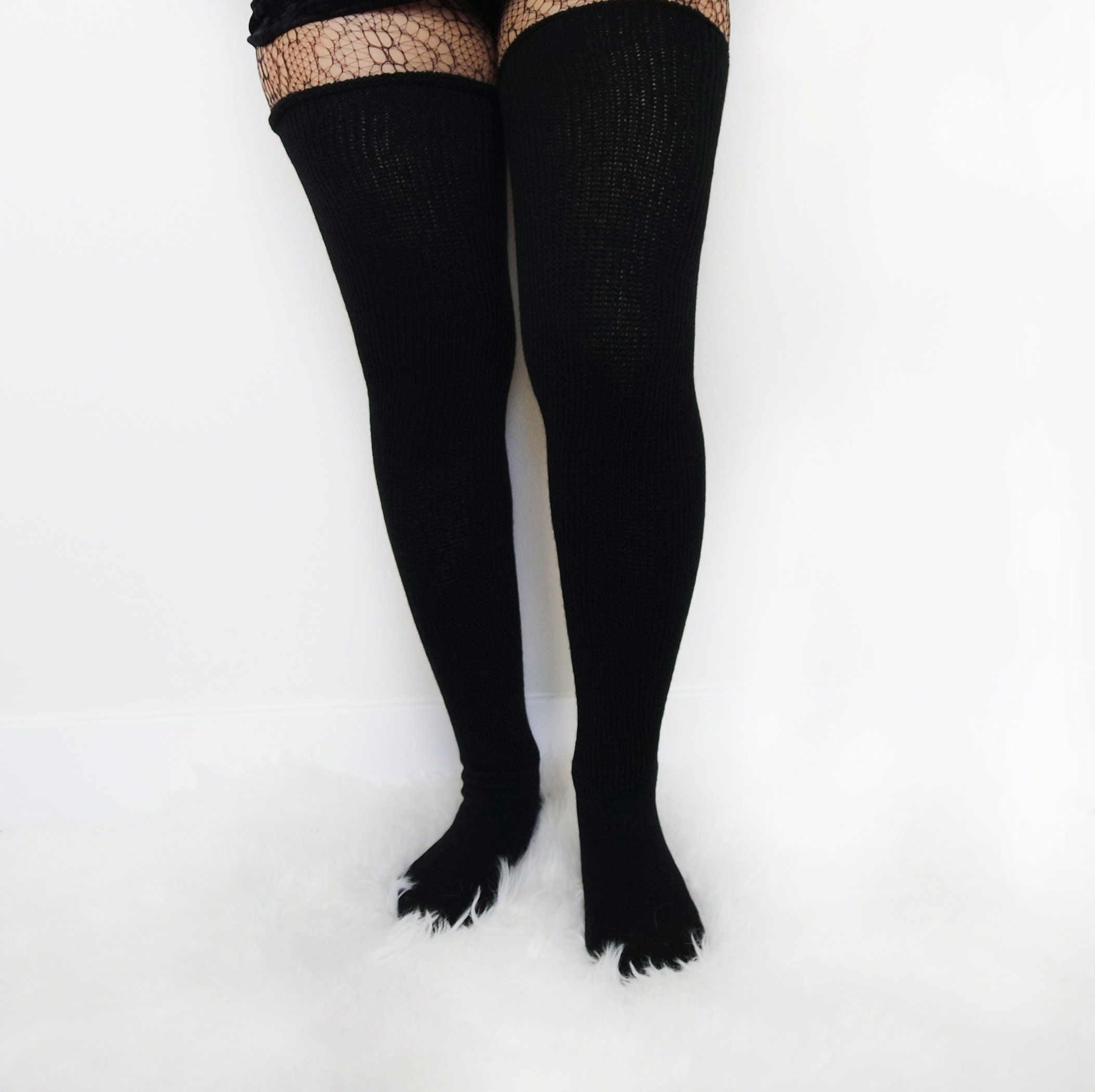 TIYRUS Calcetines largos negros y blancos para mujer, calcetines altos  hasta el muslo por encima de la rodilla, calcetines hasta la rodilla para