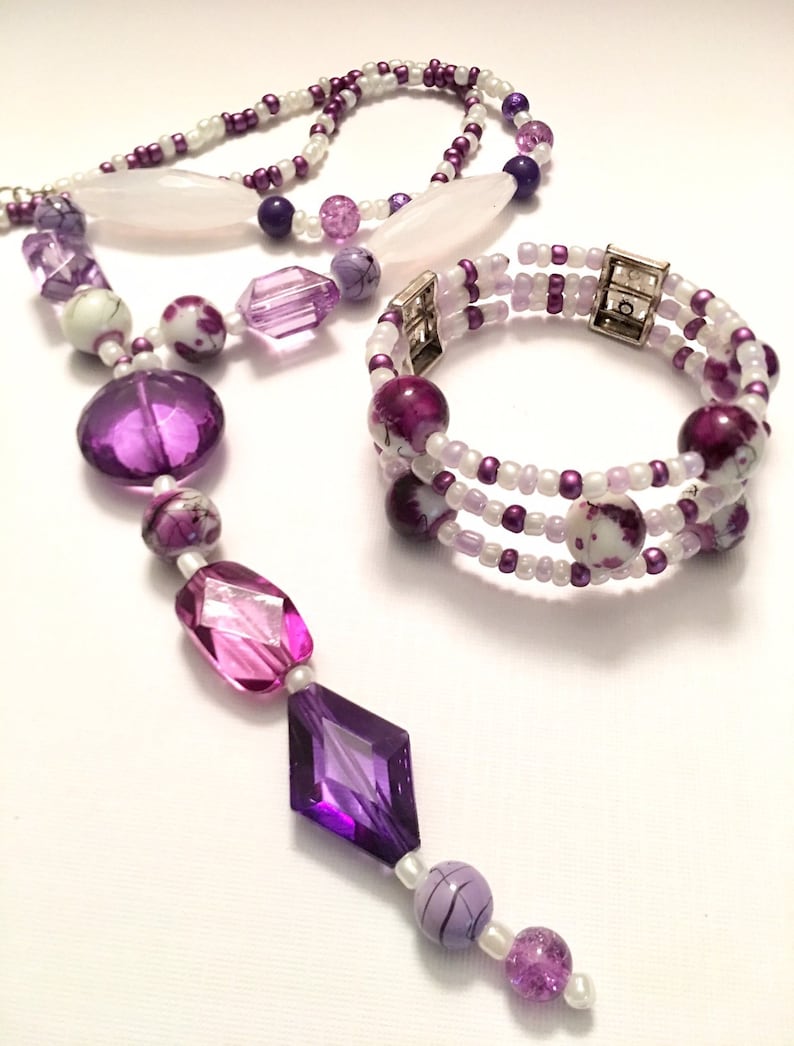 Purple and White long dangle beaded necklace with matching bracelet
