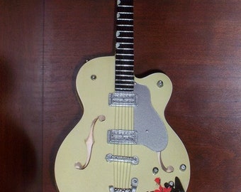 Mini guitarra Martin Gore de DEPECHE MODE, recuerdo, soporte gratuito, regalo