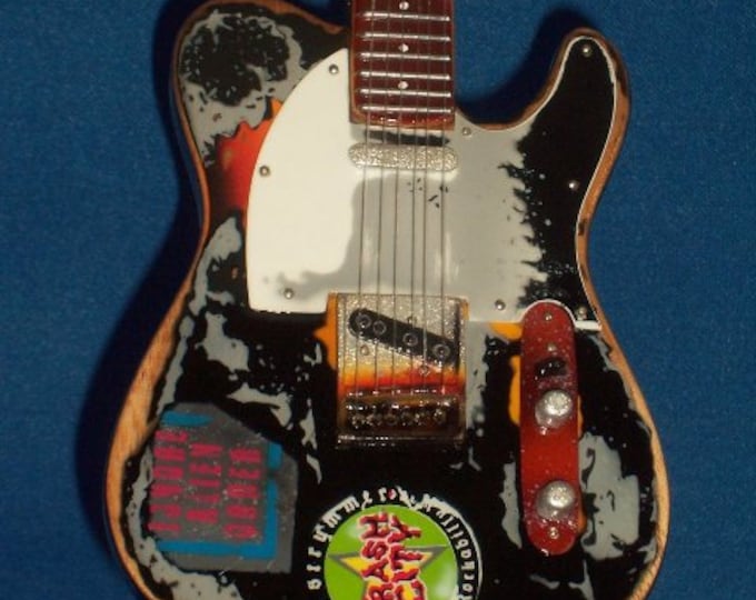 CLASH JOE STRUMMER Mini Trash City Guitar Memorabilia Free Stand Display Gift