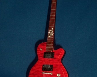 SAMMY HAGAR Cabo Wabo Mini Red Rocker Guitar Memorabilia Free Stand Gift