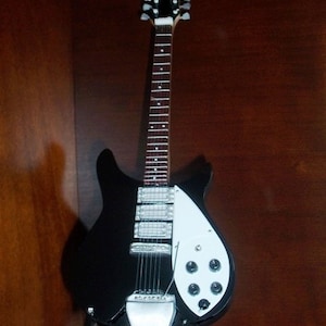 BEATLES JOHN LENNON Mini Guitar Memorabilia Free Stand Gift