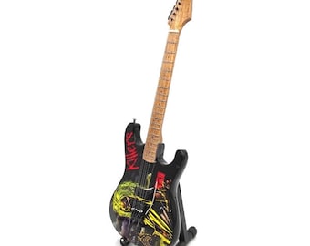 Mini MAIDEN Killers Guitar with Free Display Stand Eddie Statuette Gift