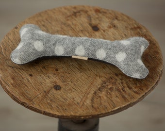 Pluszowa zabawka z kropkami dla psa, prezent dla szczeniaka, wełniana zabawka z kości dla psa, wełniane zabawki dla zwierząt, zabawka dla psa, stylowa zabawka dla psa, organiczne pluszowe zabawki