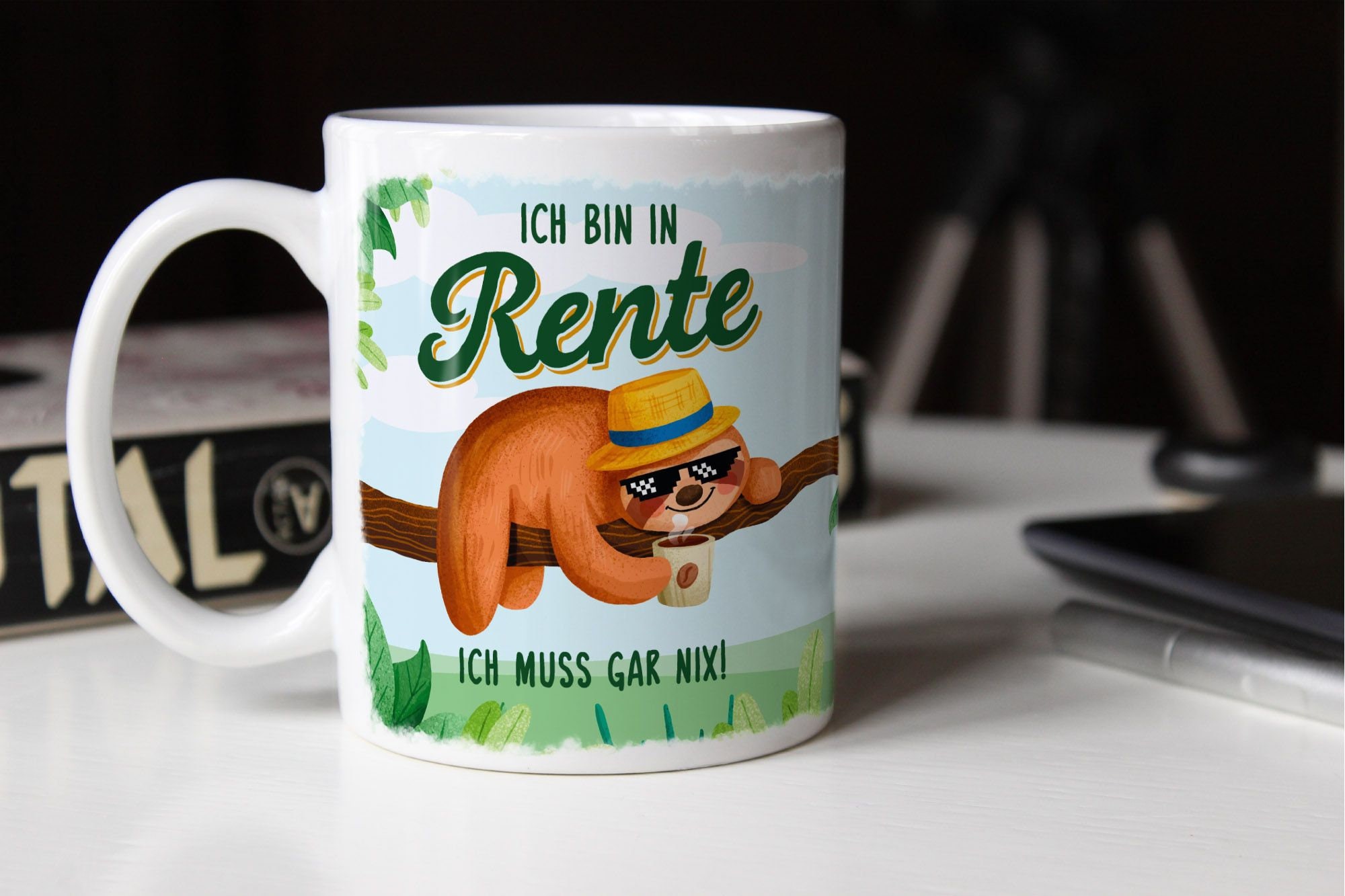 KaffeeTasse Rentner Spruch Ich bin in Rente Ich muss gar nix lustiges