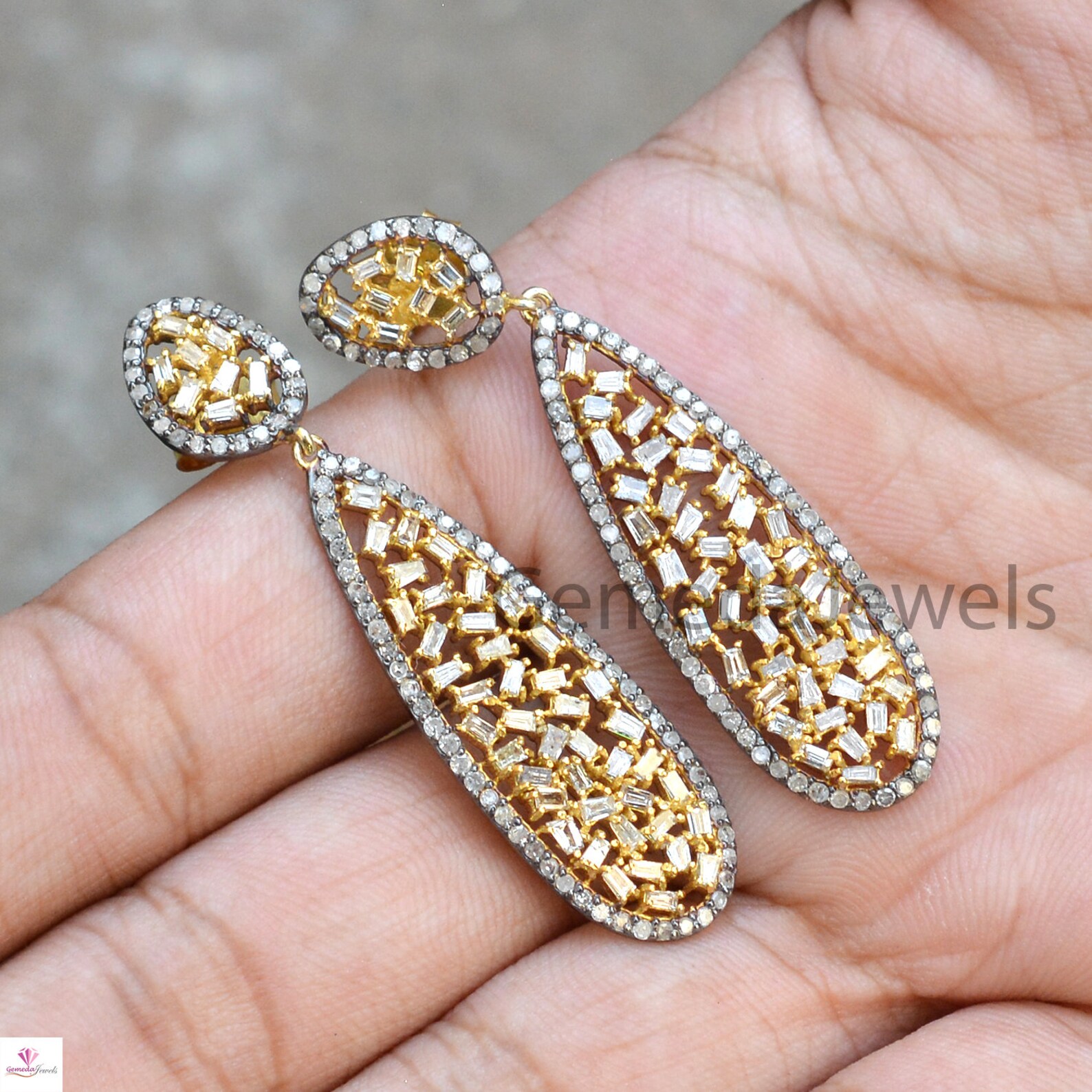 baguette diamond earrings gold
