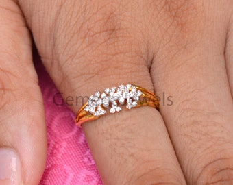 Bague en or jaune 14 carats pavé de diamants : alliance minimaliste
