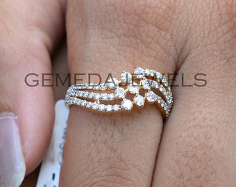 Bague en or jaune 14 carats pavée de diamants faite main : bijoux de fiançailles