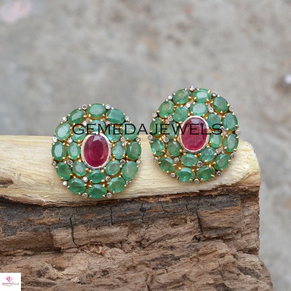 Sonia Red and Green Stone Earrings - Laura Designs (India)
