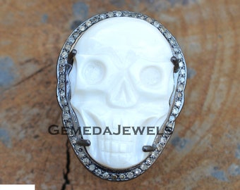 Handgemaakte schedelring met witte parel: Pave Diamond 925 zilver, Halloween-sieraden