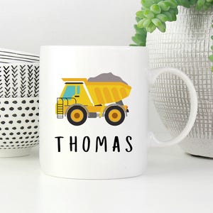 Taza de camión para niños personalizada, taza de camión para niños, taza de camión volquete con nombre personalizado para niños, taza de camión monstruo, artículos para beber para niños, taza para niños pequeños, regalo para amantes de los camiones
