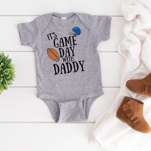 Football Baby Shirt, Baby Football Outfit, Football Romper, Football with Daddy, Baby Sports Clothes, Baby shower gift, New Baby Gift