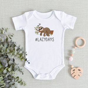 Sloth Baby Bodysuit, Cute Baby Clothes, Funny Sloth Bodysuit, Sloth Baby Clothes, Baby shower gift, New Baby Gift, Baby Clothes with Animals
