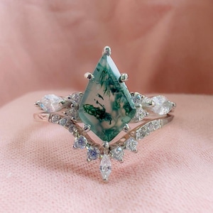 Kite Cut Moss Agate Engagement Ring Set: 14k Rose Gold Bridal Ring