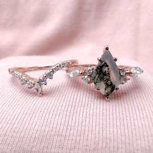 Ensemble de bagues de fiançailles en agate mousse verte taillée comme un cerf-volant, en or blanc 14 carats, bague en diamant taille marquise pour femme, cadeau unique pour alliance