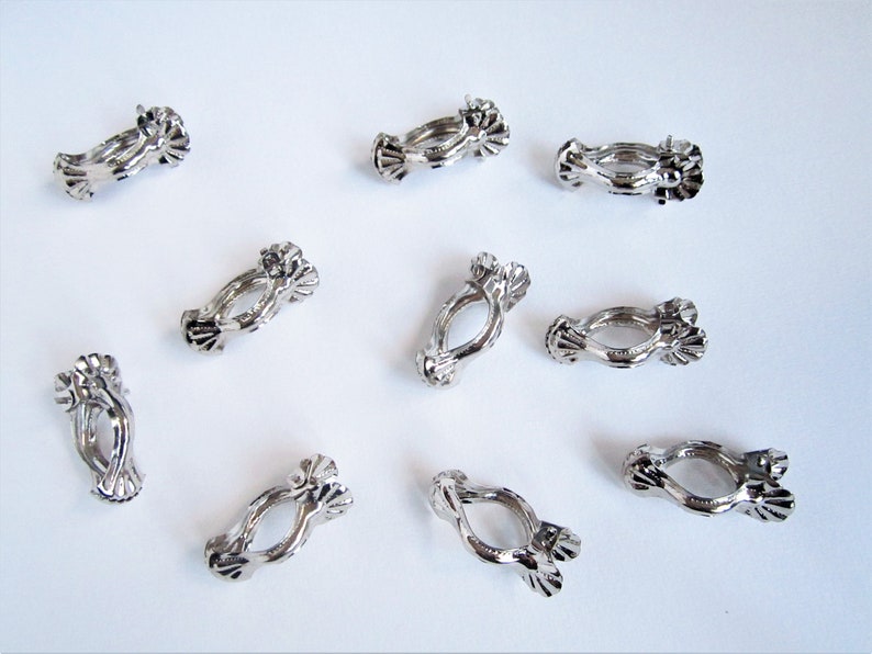 Silver Metal Drapery Clips NEW Curtain Rings Staples 10 pieces Ornate Claw Curtain Clips