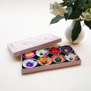 8 Assorted handmade tropical flower scented tealight set with neroli essential oil image 2