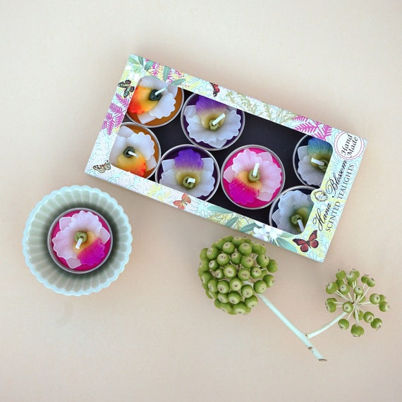 8 Handmade assorted primrose lights scented with Indian jasmine fragrance