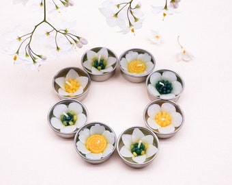 Assorted 8 White Garden Flower Scented Tealights