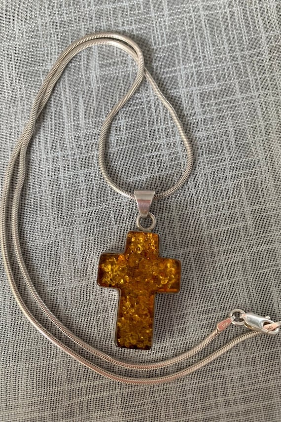 Vintage Sterling Silver and Amber Necklace
